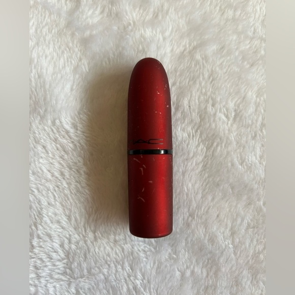 MAC Viva Glam Rihanna Lipstick​ - Picture 2 of 4
